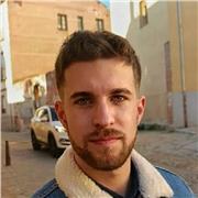 Profesor de 26 años actualmente trabajando en horario de mañana de administrativo. Con conocimientos de matemáticas básicas, ofimática, contabilidad y todo lo que conlleva un puesto administrativo